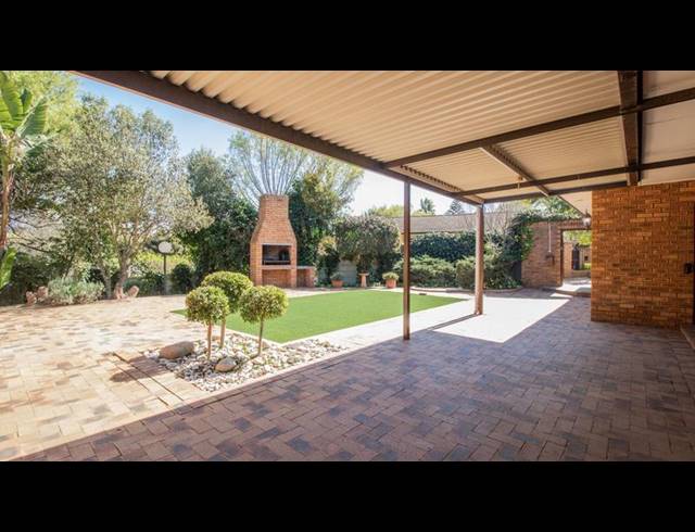 4 BEDROOM HOUSE FOR SALE IN KENRIDGE